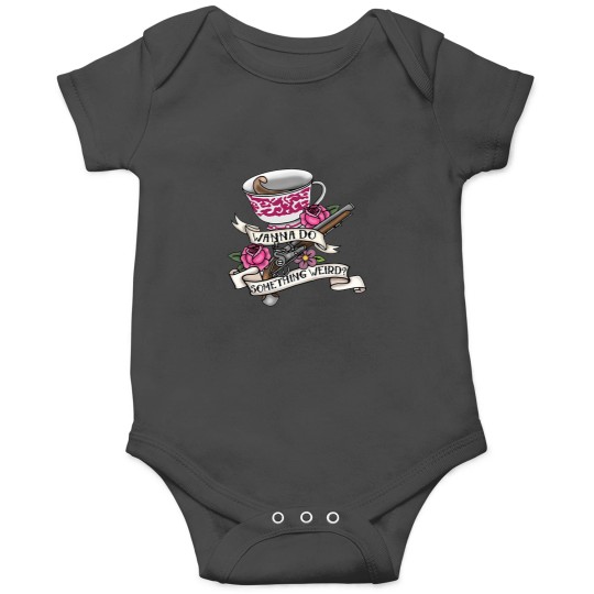 Discover Notre drapeau signifie la mort Je veux faire quelque chose de bizarre classique Onesies