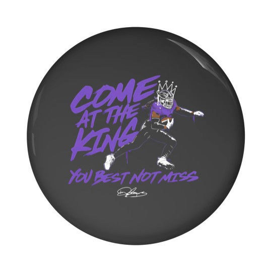Discover Derrick Henry Come At The King Pin Buttons