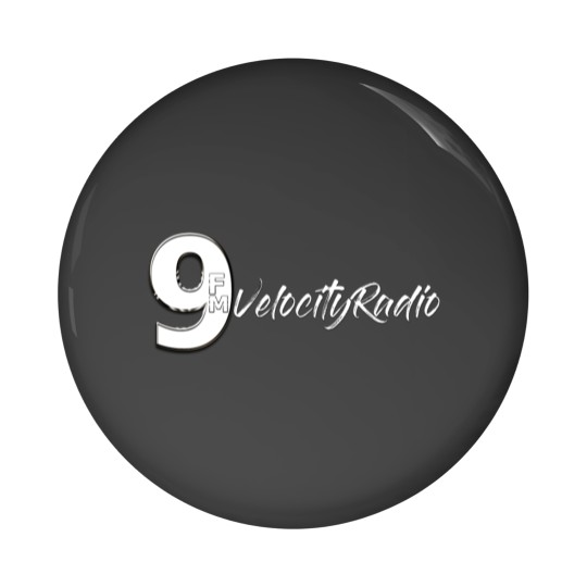 Discover White 9FM Radio Pin Buttons