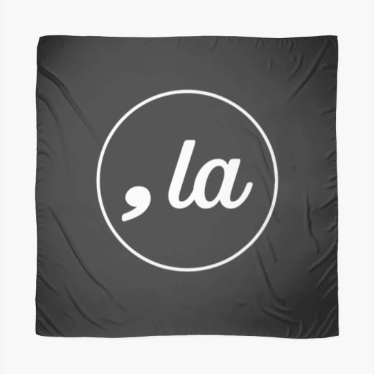Discover comma la Scarves