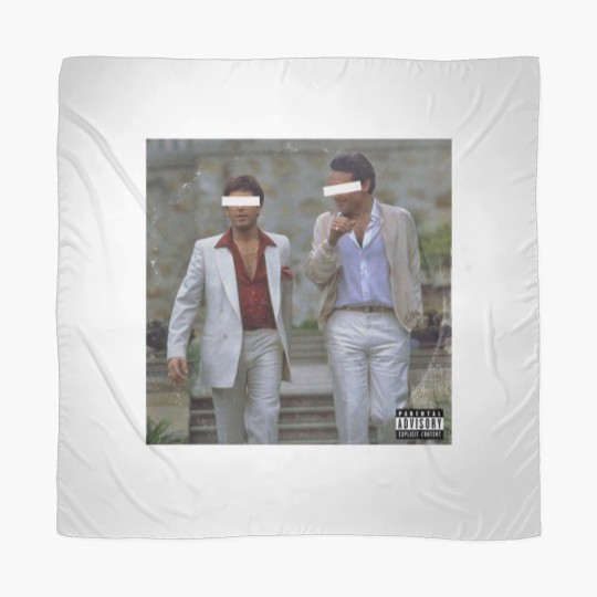 Discover Benny - The Plugs I Met Scarves