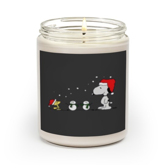 Discover Snoopy Christmas Scented Candles