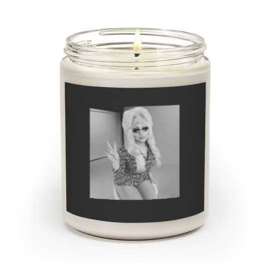 Discover Trixie Mattel - Behind the Scenes Scented Candles