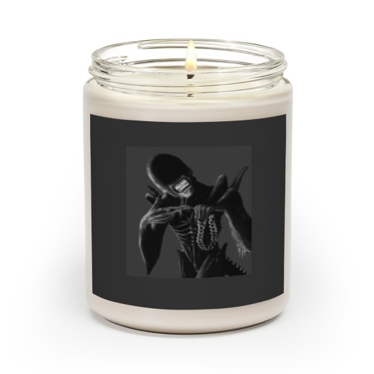 Discover ATLien (MONO) Graphic Scented Candles