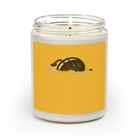 Discover Milk Swimmer Scented Candles