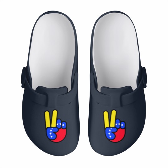 Discover Victoria de Venezuela Franela Slip On Clogs