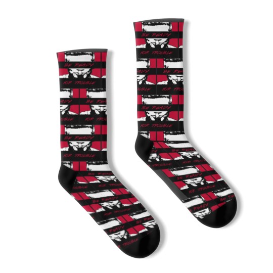 Discover Cable Socks