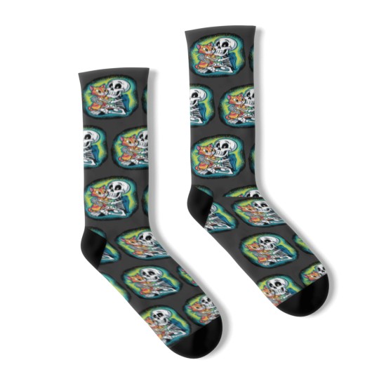 Discover HALLUAN-skeleton hugging cat hoddie design digital art Socks