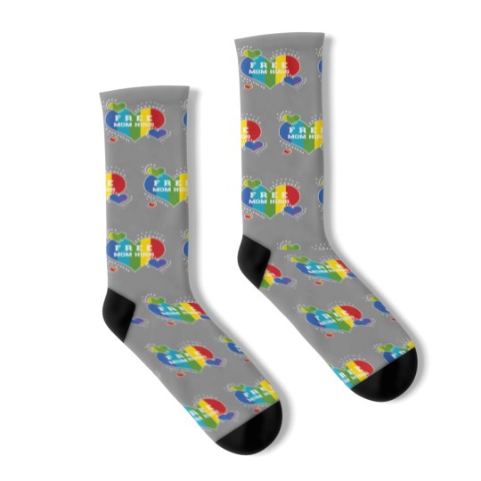 Discover Free Mum Hugs Rainbow Heart Classic Socks