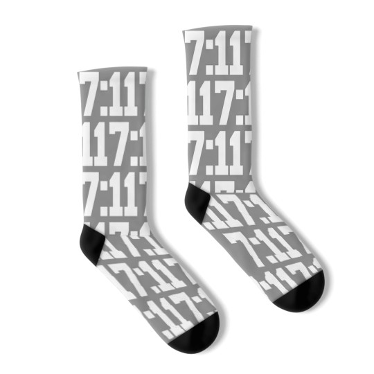 Discover TIME AND PLACE 7 11 Socks