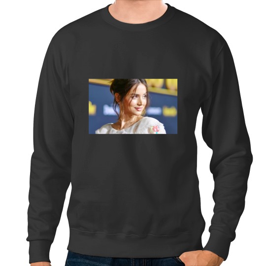 Discover Ana De Armas Yjf315 Sweatshirts