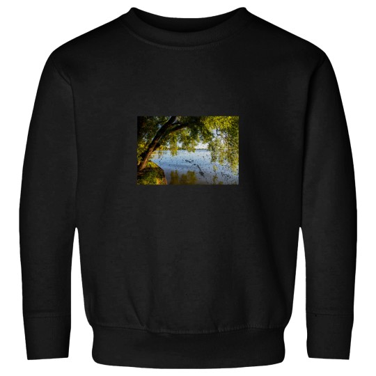 Discover Lake Mulwala, Yarrawonga, Victoria Mulwala, NSW, Australia (5) Sweatshirts