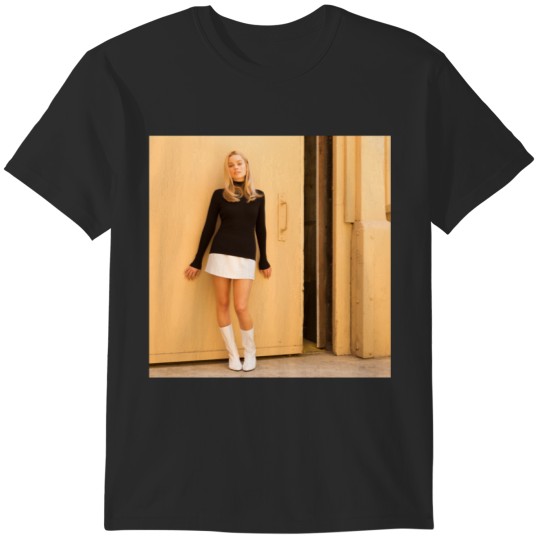 Discover Margot Robbie Once Upon A Time In Hollywood T-Shirts