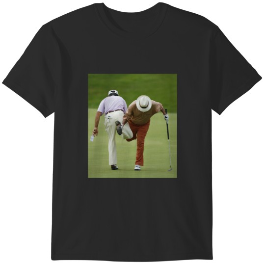 Discover Chi Chi Foot Shakes T-Shirts