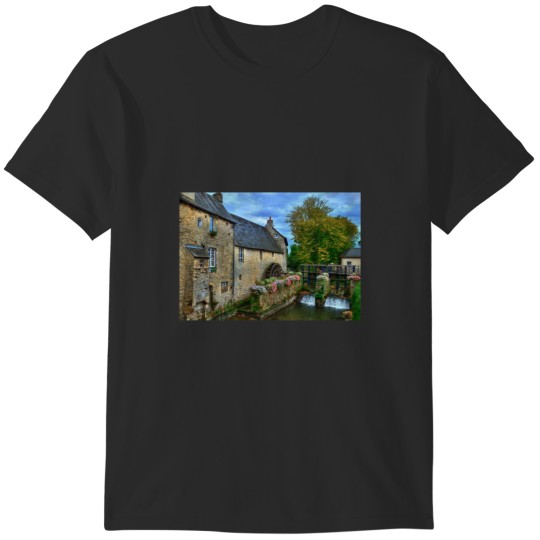 Discover Bayeux France T-Shirts