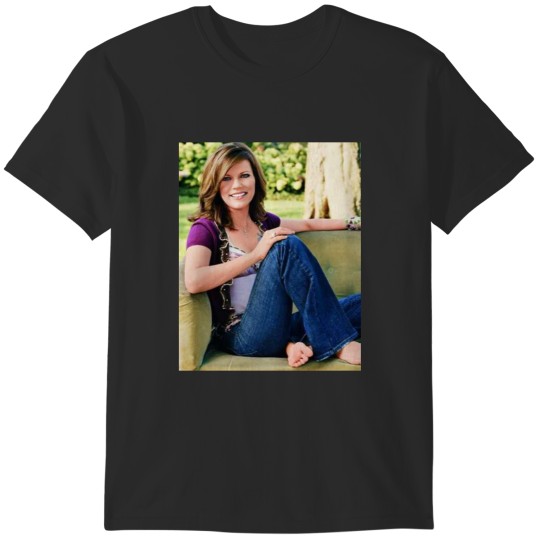 Discover lainey wilson T-Shirts