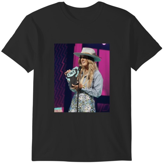 Discover lainey wilson T-Shirts