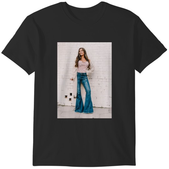 Discover lainey wilson T-Shirts