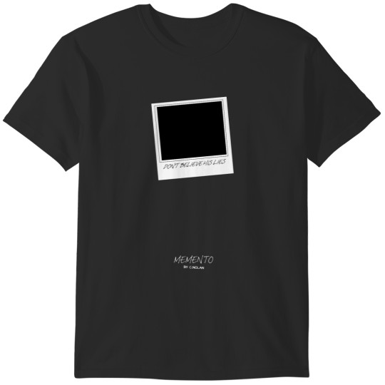 Discover Memento minimalist movie poster T-Shirts