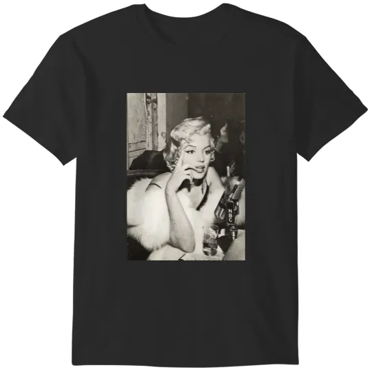 Discover Marilyn Monroe T-Shirts