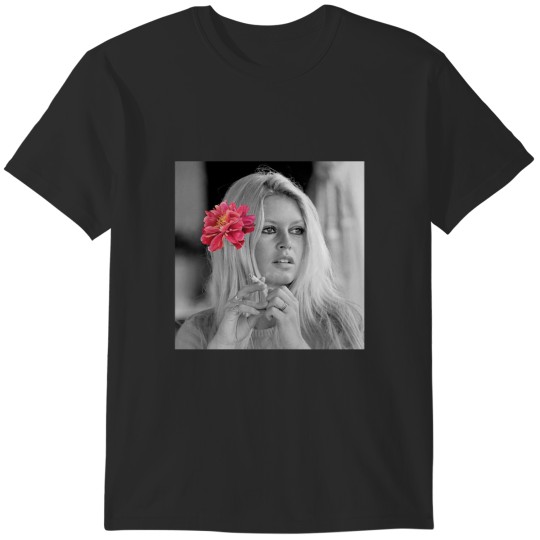 Discover Brigitte Bardot (10) T-Shirts