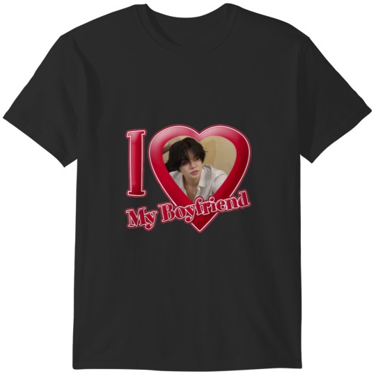 Discover Yeonjun (TXT) I love my boyfriend TXT Crown Flower TXT Crown Flower T-Shirts