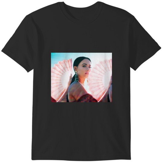 Discover yurtyer_lt_lt_ musgraves,maskes musgraves,galaxy musgraves,lap-top-skin musgraves,stuff musgraves,yo T-Shirts