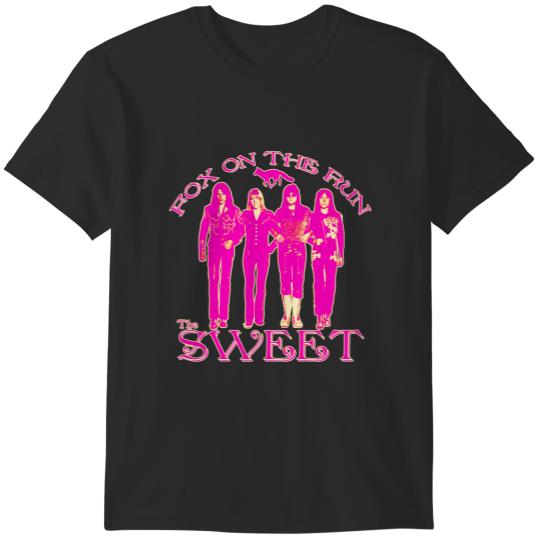 Discover Fox On The Run Boston T-Shirts
