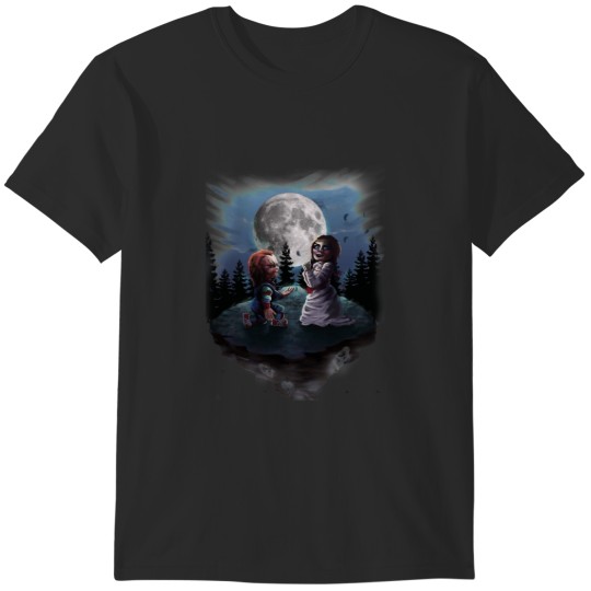 Discover Chucky vs Annabelle T-Shirts