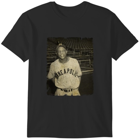 Discover Willie sport Mays in MINNEAPOLIS MILLERS BASEBALL T-Shirts