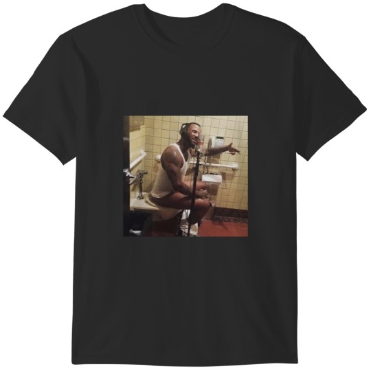Discover Funny Lebron James Meme  Classic T-Shirt T-Shirts