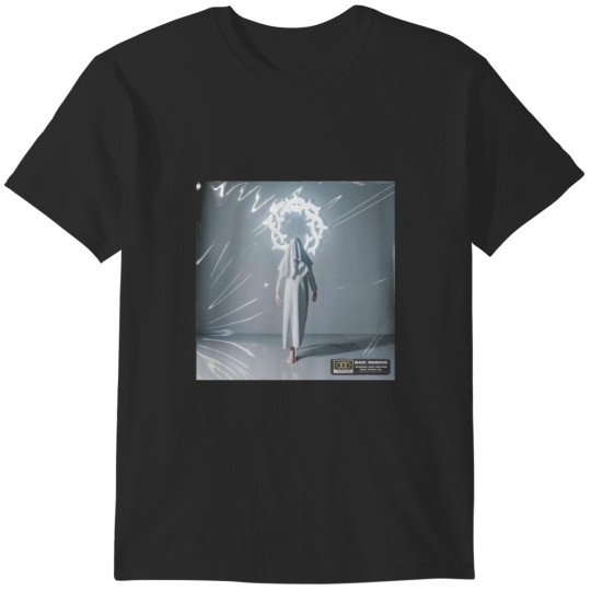 Discover Bad omens - Finding god before god finds me T-Shirts