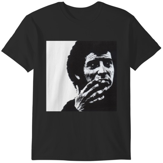 Discover Victor Jara T-Shirts