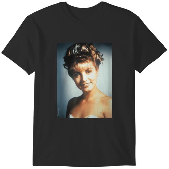 Discover twin peaks laura palmer photo T-Shirts