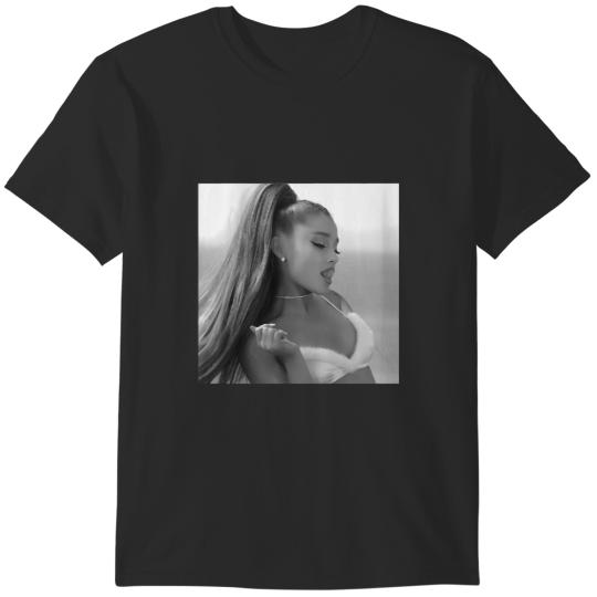 Discover Ariana My Everything - Ariana Tour  (1) T-Shirts