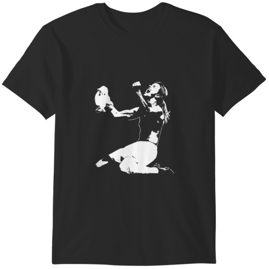 Discover Brandi Chastain - Victory Pose - The White Stencil T-Shirts