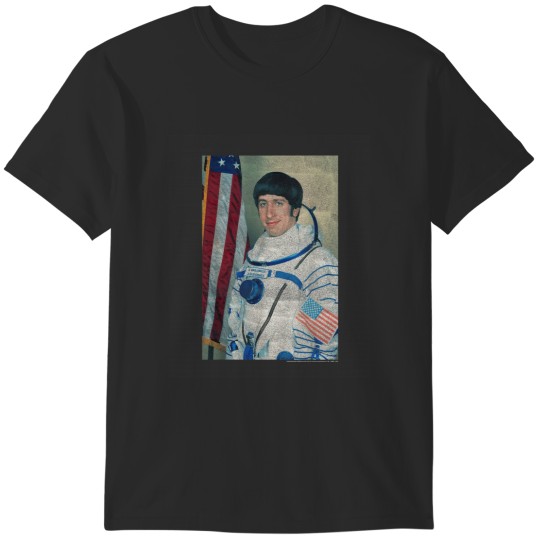 Discover The Big Bang Theory Howard Wolowitz Space Suit P T-Shirts