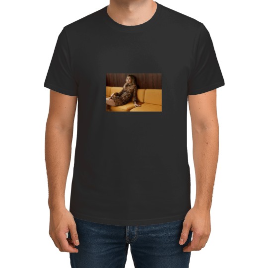 Discover Ana de Armas Pin Up  Art Art T-Shirts