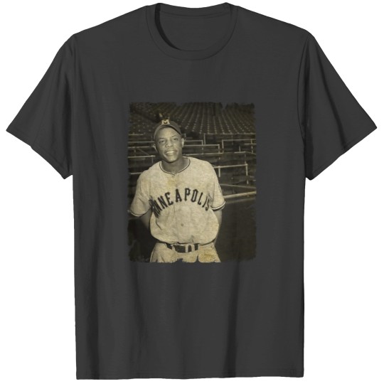Discover Willie sport Mays in MINNEAPOLIS MILLERS BASEBALL T Shirts