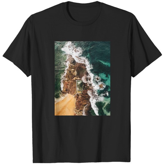 Discover natural pool in manly beach australia Graphic T-Shirts