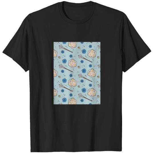 Discover Pike Trickfoot d20 Dice Pattern Graphic T-Shirts