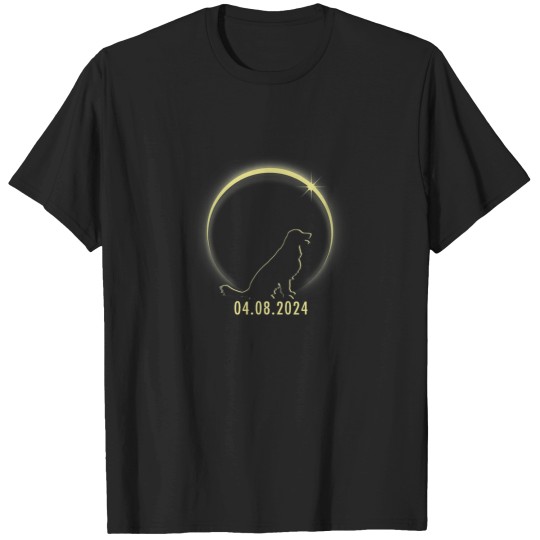 Discover Total Solar Eclipse Golden Retriever Lover April T-Shirts