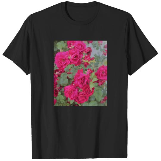 Discover Roses A Plenty 1794 T-Shirts