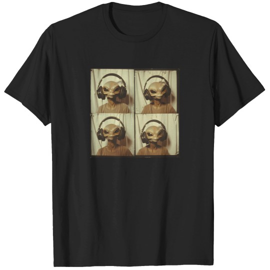 Discover Vintage-Alien-Listing-To-Music T-Shirt T-Shirts