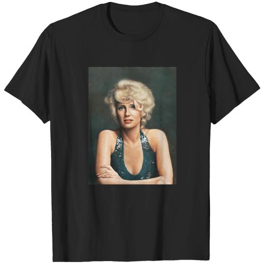 Discover Tammy Wynette - First Lady Of Country Music  T-Shirt T-Shirts
