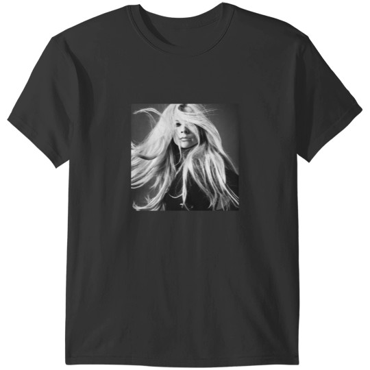 Discover Avril Lavigne   (3) T-Shirts