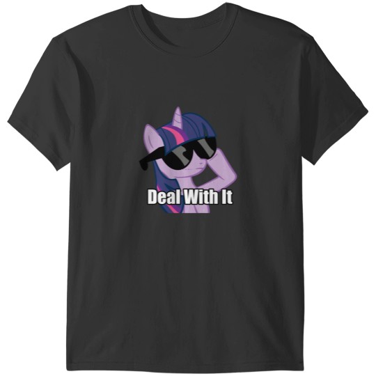 Discover Twilight Sparkle Classic T-Shirts