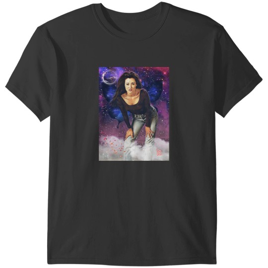 Discover Shannen Doherty T-Shirts
