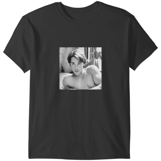 Discover Keanu Reeves Long Keanu Reeves Long T-Shirts
