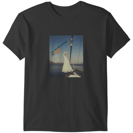 Discover Lana Del Rey - Now my life is sweet like cinnamon T-Shirts